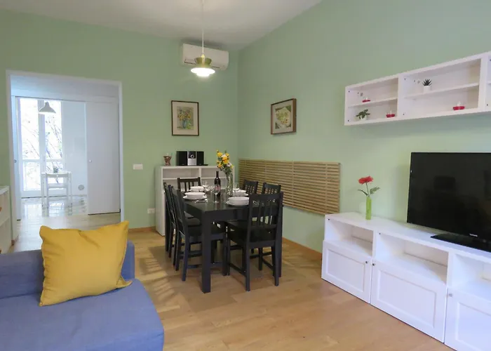 Santa Croce Apartments